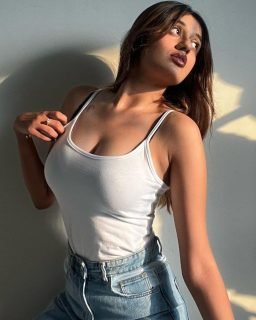 Aradhya Indian Escorts in Kolkata